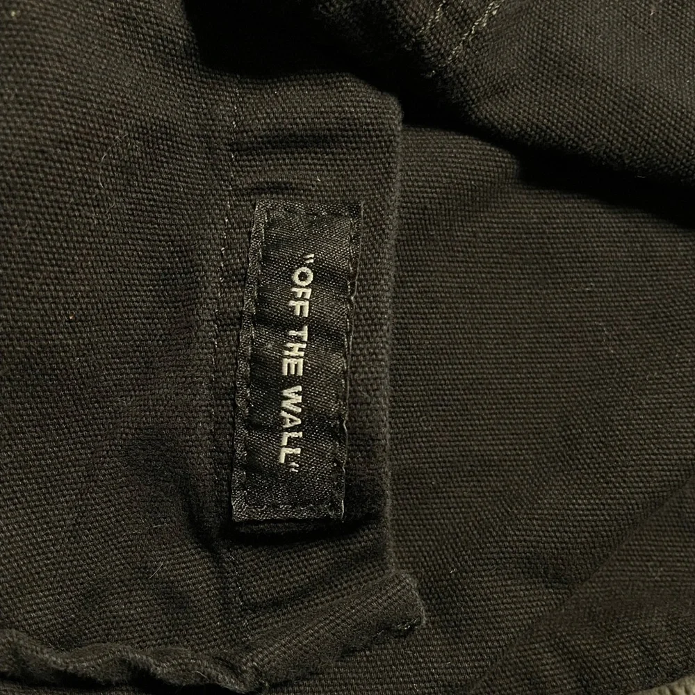 Vans Black Embroidered Utility Jacket XS Floral Button Front Size X-Small - Picture 7 of 12